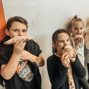 123944712_849184935823745_6316455761991103484_n (2)